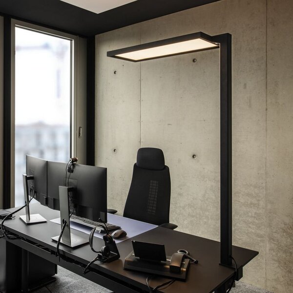 SLV Worklight LED cu clemă, negru, reglabil, Negru, Studiu / Birou, Metal, Modern, Birou de masă