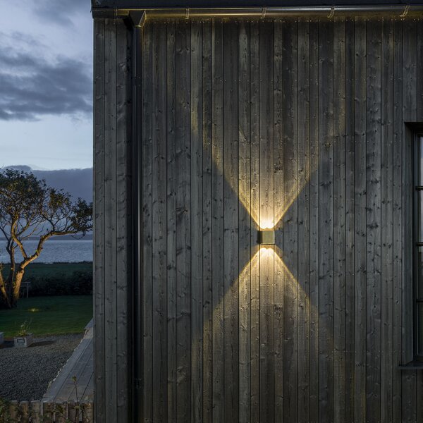 Konstsmide Aplică LED de exterior Chieri, 4 fluxuri din alamă, Auriu / Alamă, Metal, Modern, Perete unghiular