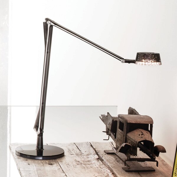 Kartell Aledin Dec - lampă masă LED, gri fumuriu, Gri, Camera de zi / sufragerie, Plastic, Modern