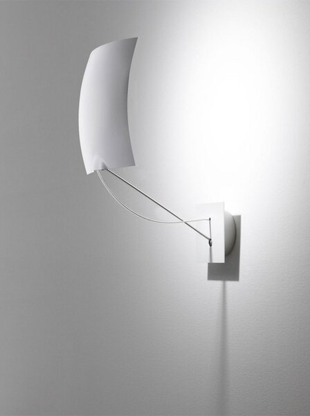 Lampă de perete Ingo Maurer, Metalic, Camera de zi, Aluminiu