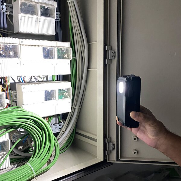 Ledino Spot LED reîncărcabil Veddel 50 W + 3W lumină suplimentară, reglabil, Gri, Metal