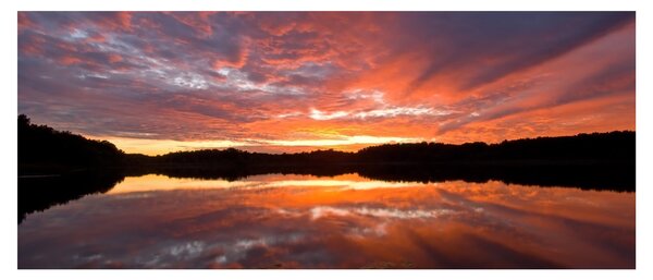 Tablou - Apus de soare peste lac (120x50 cm)
