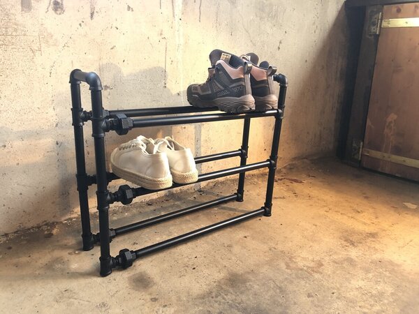 Pantofar in stil industrial, Fulford, 50x45x15 cm, negru