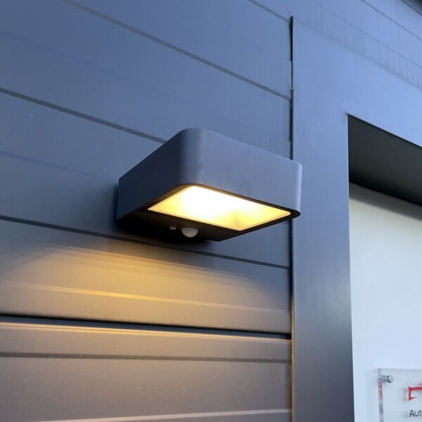 MEGATRON Wandia Lampă solară LED de perete, senzor, Negru, Metal, Perete unghiular