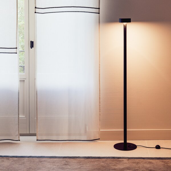 Milan Iluminación Peak Lane LED floor lamp negru 130 cm, Negru, Camera de zi / sufragerie, Metal, Design