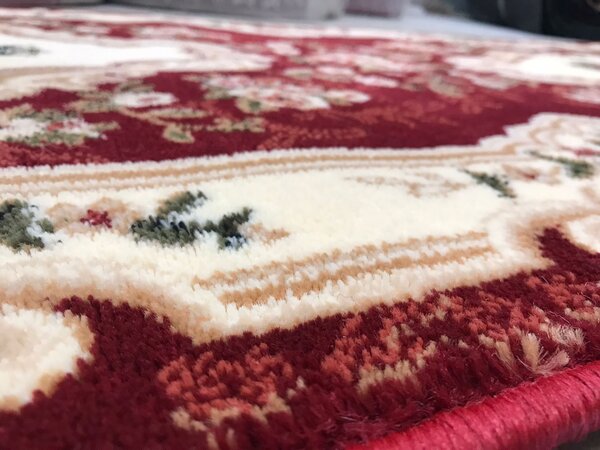 Covor Clasic Sufragerie, Model Lotos 570 210 Oval, Rosu Grena Rosu, Oval, 200x300