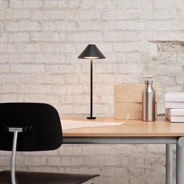 Louis Poulsen Keglen Lampă de masă Pin 3000 K negru, reglabil, Negru, Camera de zi / sufragerie, Aluminiu, Design