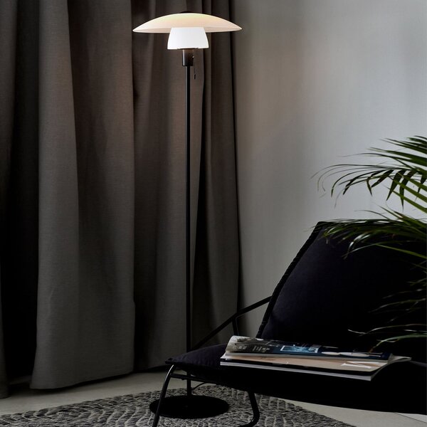 Nordlux Lampă de podea Verona, cadru negru, abajur opal, Negru, Camera de zi / sufragerie, Metal, Modern