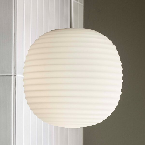 New Works Lanternă Lampă suspendată mică, Ø 20cm, reglabil, Alb, Camera de zi / sufragerie, Sticlă, Design, Suspensie cu flacără unică