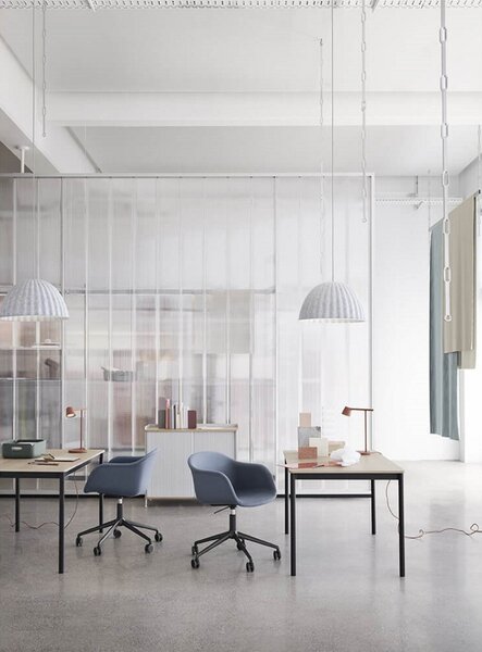Lustră Pendul Muuto, reglabil, Negru, Sala de mese, Țesătură / Textil