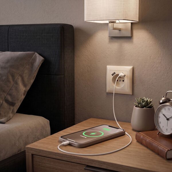 Priză simplă cu împământare + 2x USB-A OSTE JNH003-G Beige