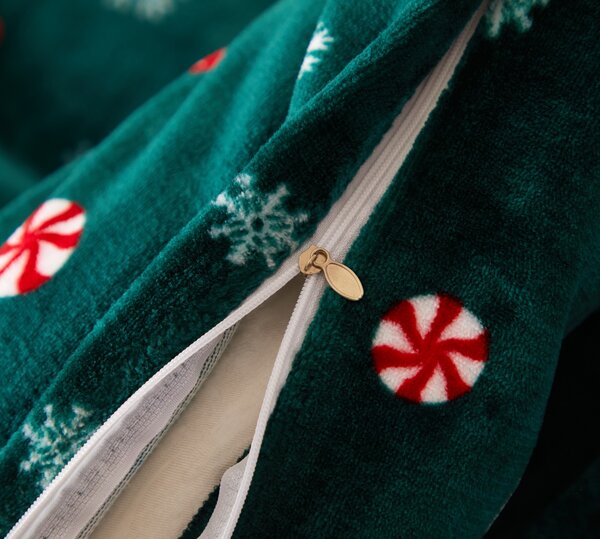 Lenjerie cocolino SNOWMAN AND GINGERBREAD verde Dimensiune lenjerie de pat: 2 buc 70 x 90 cm | 200 x 220 cm