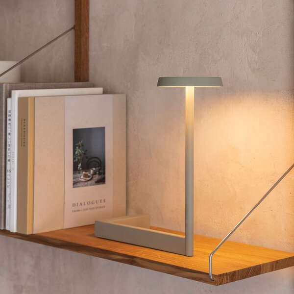 Vibia Flat lampă masă LED h=30 cm verde L1, reglabil, Verde, Camera de zi / sufragerie, Metal, Modern