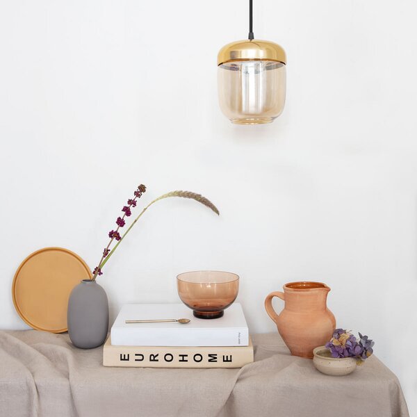 UMAGE Acorn lampă susp. 1 bec chihlimbar alamă, reglabil, Auriu / Alamă, Camera de zi / sufragerie, Sticlă, Design