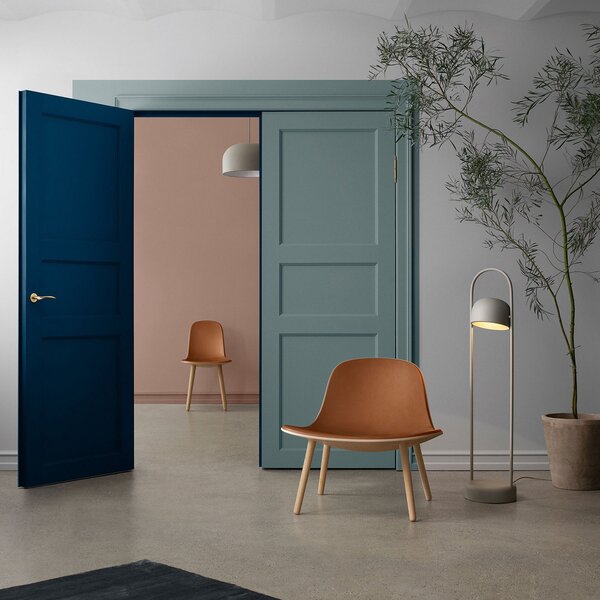 Lampadar PLEASE WAIT to be SEATED, Quay, Gri, Camera de zi, Metal, Modern