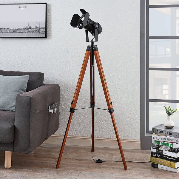 Lindby Hilma lampadar lemn cu cadru 3 picioare, Maro / Rugină, Camera de zi / sufragerie, Lemn, Design industrial