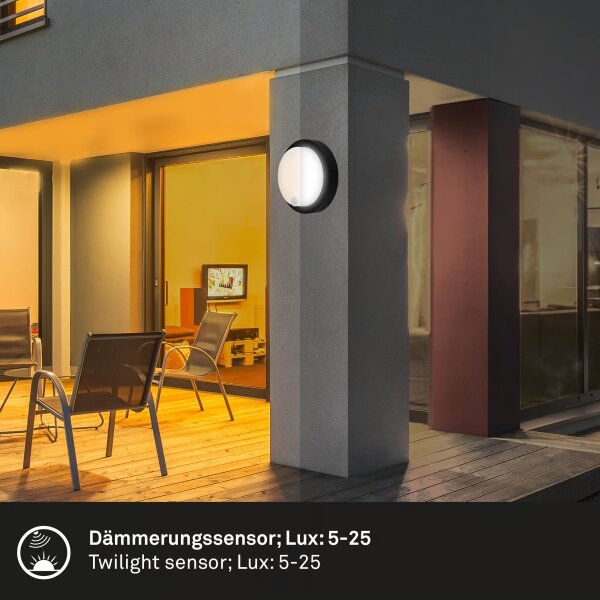 Brilo - Aplică LED reîncărcabilă de exterior cu senzor, 4W/5V, 4400 mAh, IP44, negru