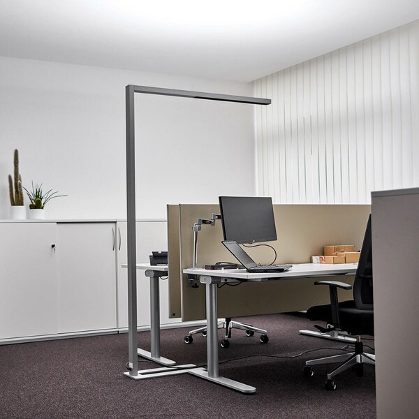 Arcchio Lampadar LED pentru birou Jolinda, argintiu, 4.000 K, senzor, reglabil, Gri, Studiu / Birou, Metal, Modern