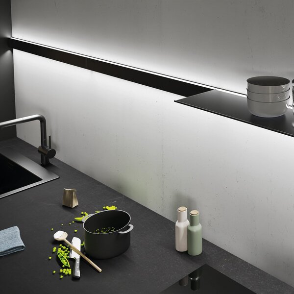 Hera Aplică de perete LED INTERO-LINE, negru, 60 cm, 24 V, CCT, reglabil, Negru, Camera de zi / sufragerie, Aluminiu, Modern, Priză de perete sus / jos