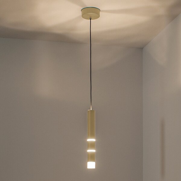 PURE Lampă suspendată LED Vega, cilindrică, din alamă, Auriu / Alamă, Camera de zi / sufragerie, Metal, Modern