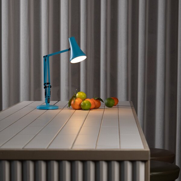 Lampă de masă Anglepoise, 90 MINI MINI VIVID, reglabil, Albastru, Studiu / Birou, Metal, Design industrial