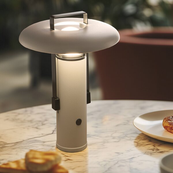 Linea Light Lampă de masă camping reîncărcabilă cu LED, alb, aluminiu, PMMA, CCT, reglabil, Alb, Camera de zi / sufragerie, Aluminiu, Design