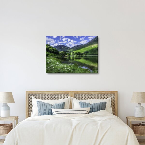 Tablou - Peisaj cu un lac (70x50 cm)