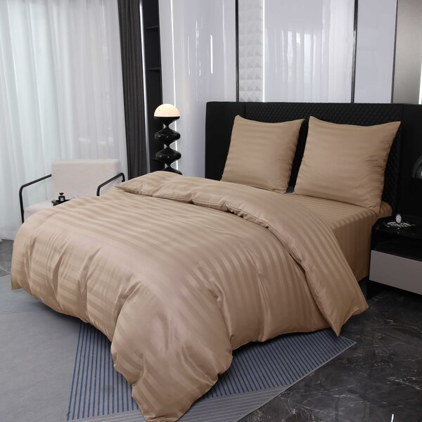 Lenjerie de pat hoteliera din microfibra JASMINE bej - dunga 2 cm Dimensiunile lenjeriei: 70 x 90 cm | 140 x 200 cm