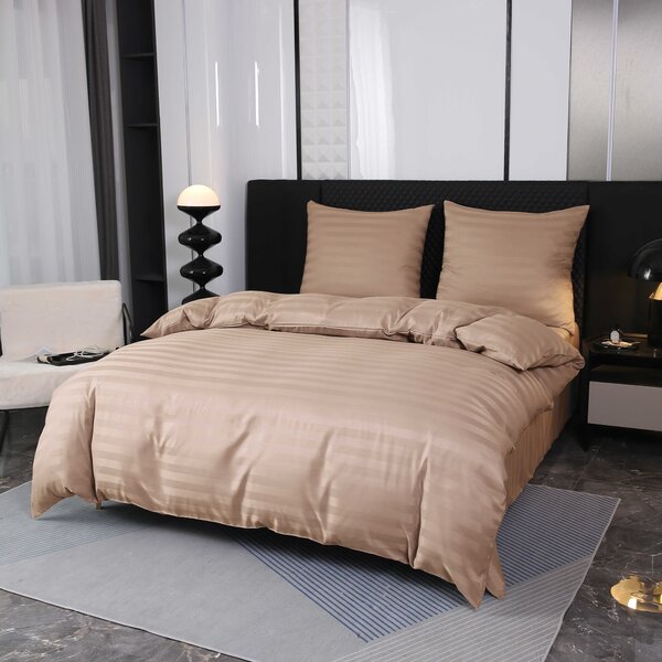 Lenjerie de pat hoteliera din microfibra JASMINE bej - dunga 2 cm Dimensiunile lenjeriei: 70 x 90 cm | 140 x 200 cm