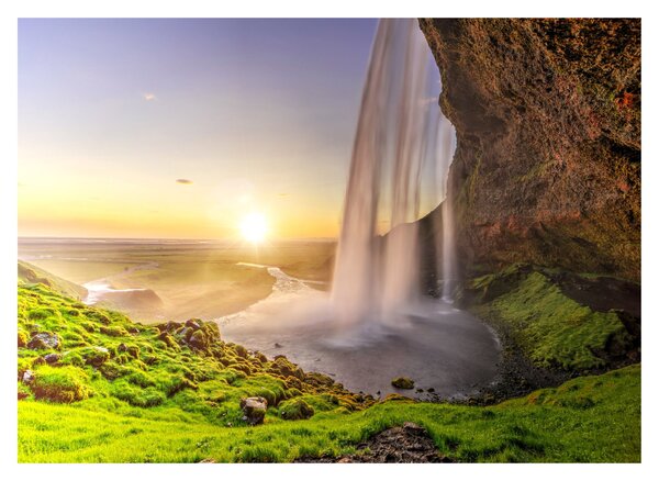Tablou pe sticlă - Seljalandsfoss din spatele peșterii (70x50 cm)