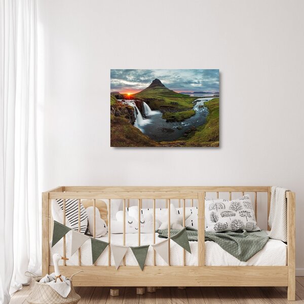 Tablou pe sticlă - Kirkjufell la apus (70x50 cm)