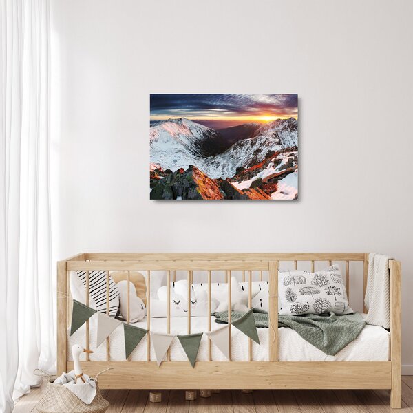 Tablou pe sticlă - Panoramă montană de iarnă (70x50 cm)