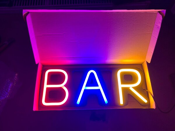 Reclama Luminoasa Neon LED "BAR" – Atrage Clientii si Creeaza Atmosfera Perfecta