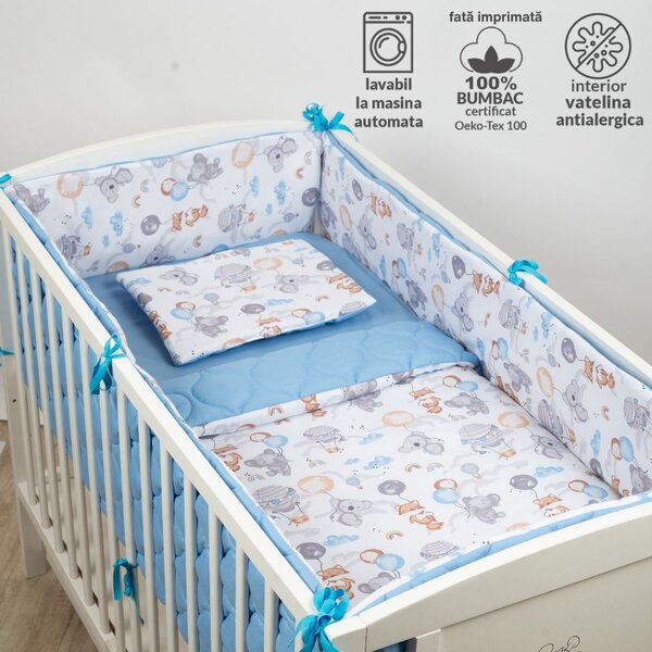 Set lenjerie patut 120x60 cm 5 piese Kidizi Tiny Adventures, model matlasat, include perna, plapumioara, aparatoare si cearceaf