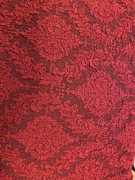 Set 6 huse elastice pentru scaune, cu volanas, model Jacquard Bordo