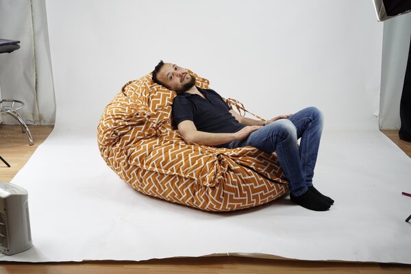 Fotoliu tip Perna Magic Pillow XXL, Material Textil - Zippity Orange