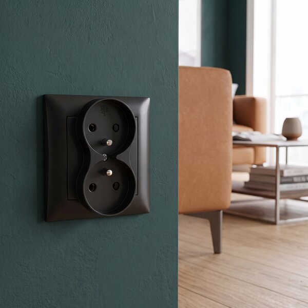 Priză dublă cu împământare și ramă OSTE JNH002-G Black