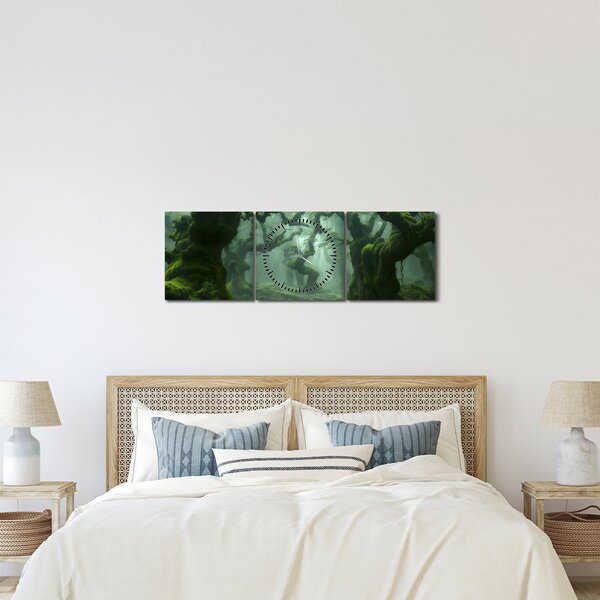 Tablou - O pădure acoperită de mușchi (cu ceas) (90x30 cm)