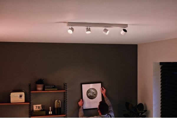 Spot LED dimabil STAR 4xLED/4,5W/230V Philips 56244/31/P0
