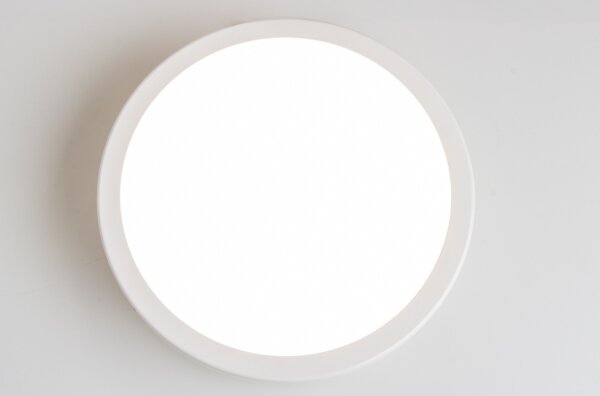 Plafonieră LED pentru baie Brilagi PERA LED/18W/230V d. 22 cm IP65 alb