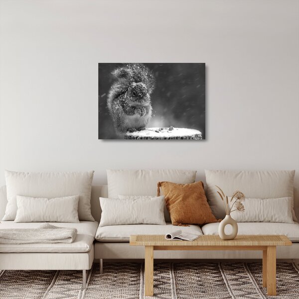 Tablou pe sticlă - Veveriță în timpul iernii (70x50 cm)