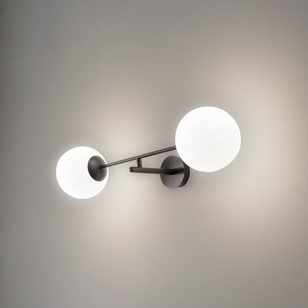 EMIBIG LIGHTING Aplică de perete Linear, negru/opal, 2 becuri, reglabil, Negru, Camera de zi / sufragerie, Metal, Modern