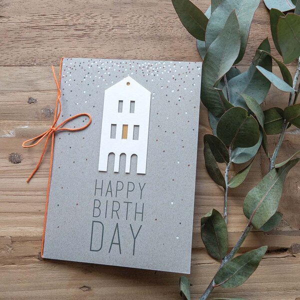 Felicitare din hartie pentru ziua de nastere LITTLE HOUSE HAPPY BIRTHDAY