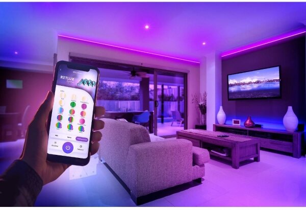 Bandă LED RGBW inteligentă dimabilă 5m Retlux LED/230V Wi-Fi Tuya + telecomandă