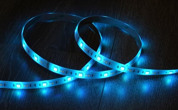 Bandă LED RGBW inteligentă dimabilă 5m Retlux LED/230V Wi-Fi Tuya + telecomandă