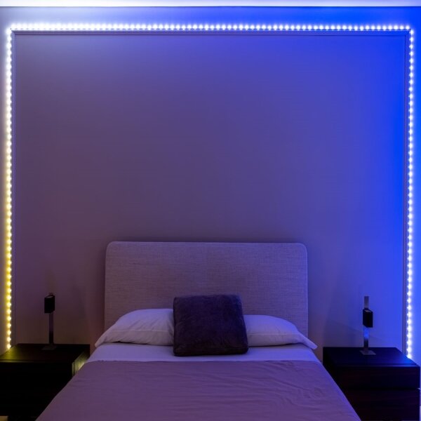 Bandă LED RGB de exterior dimabil 400xLED 20m IP44 WiFi Twinkly TWD400STP-BEU
