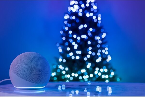 Twinkly TG70P4425P01 - Brad de Crăciun LED RGBW TREE, 435 LED-uri, 2,1 m, Wi-Fi