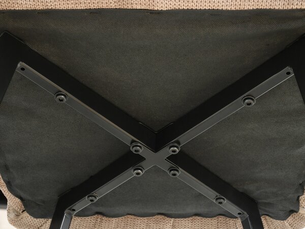 Scaun Carl (bej + negru). Promo -14%. 1111015