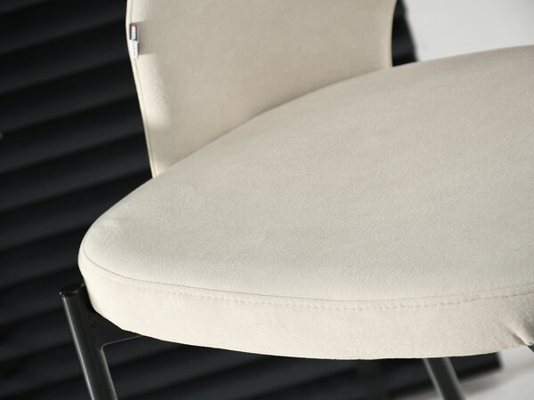 Scaun bar Guinden (crem + negru). Promo -22%. 1136388