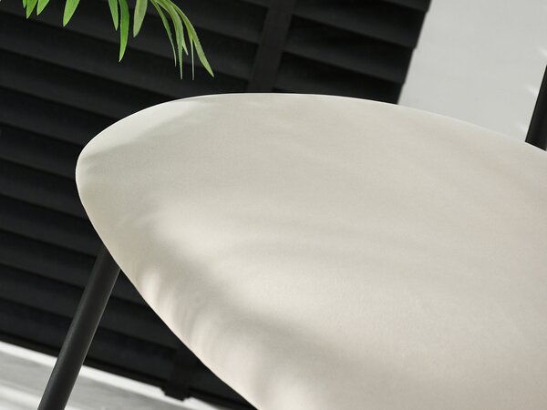 Scaun bar Inezenente (crem + negru). Promo -22%. 1136391